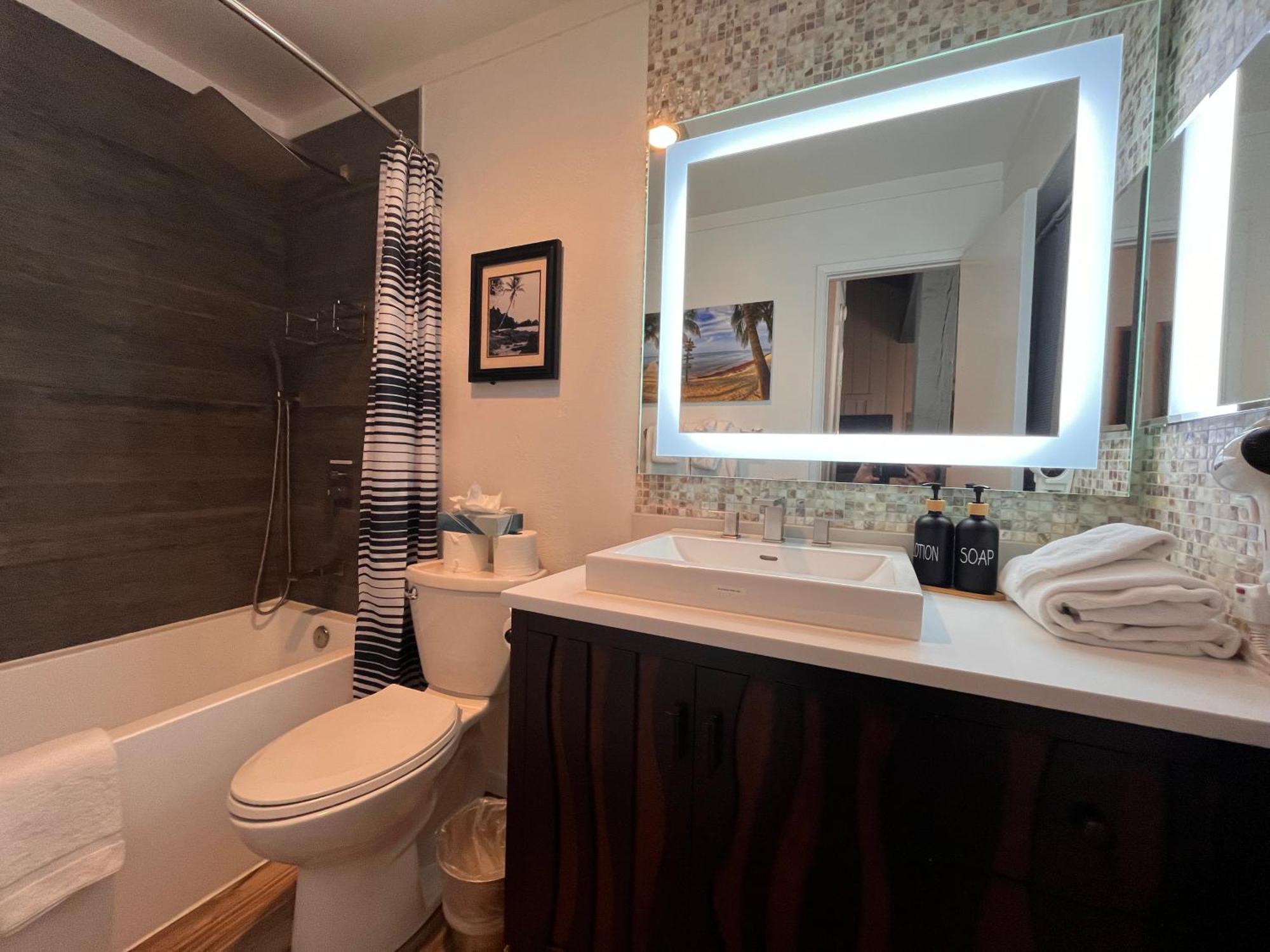 Cozy With Loft At Mammoth & Racquet Club, Hot Tub, Garage, 10 Min Walk To Lifts Apartment