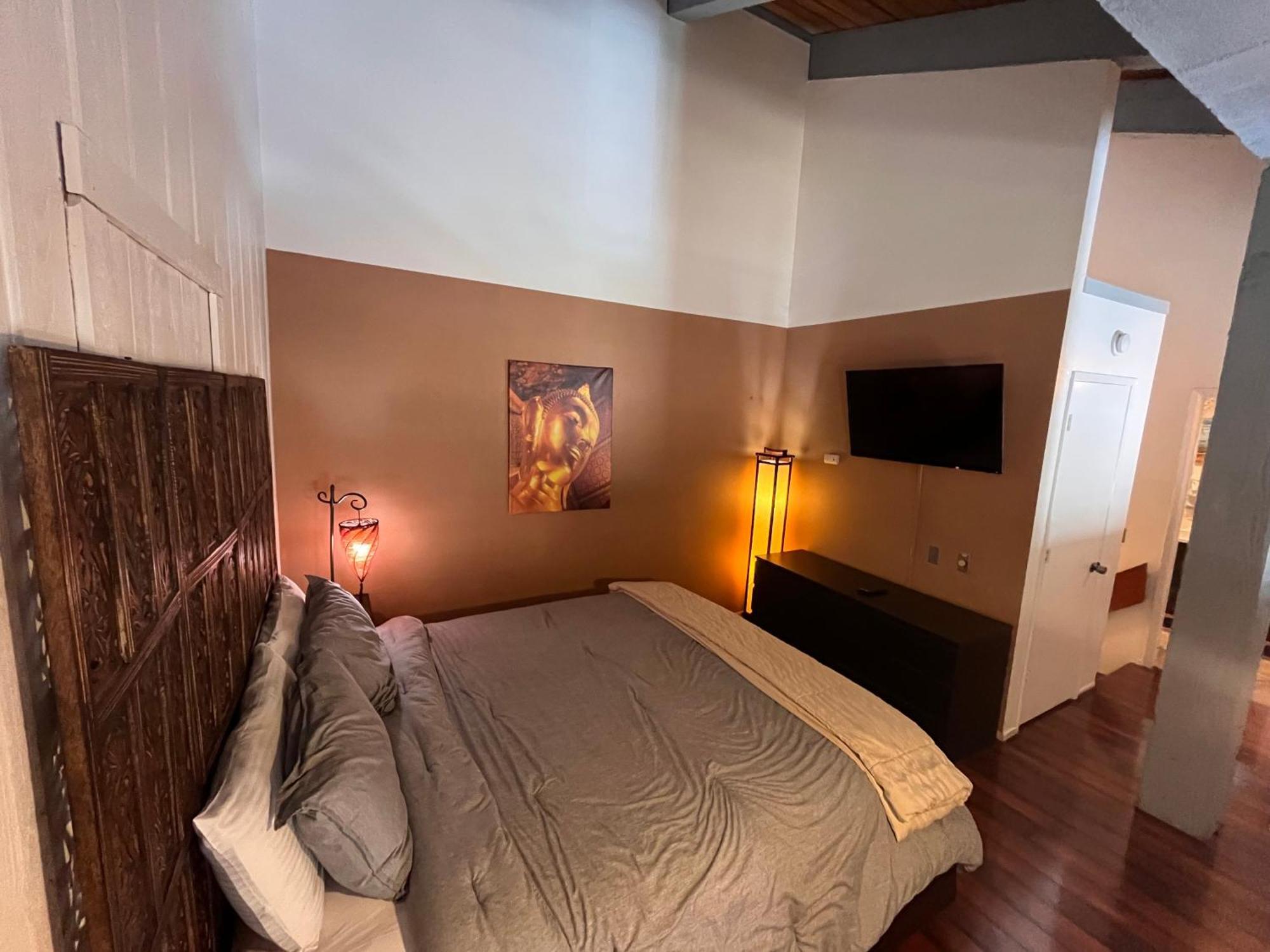 Cozy With Loft At Mammoth & Racquet Club, Hot Tub, Garage, 10 Min Walk To Lifts