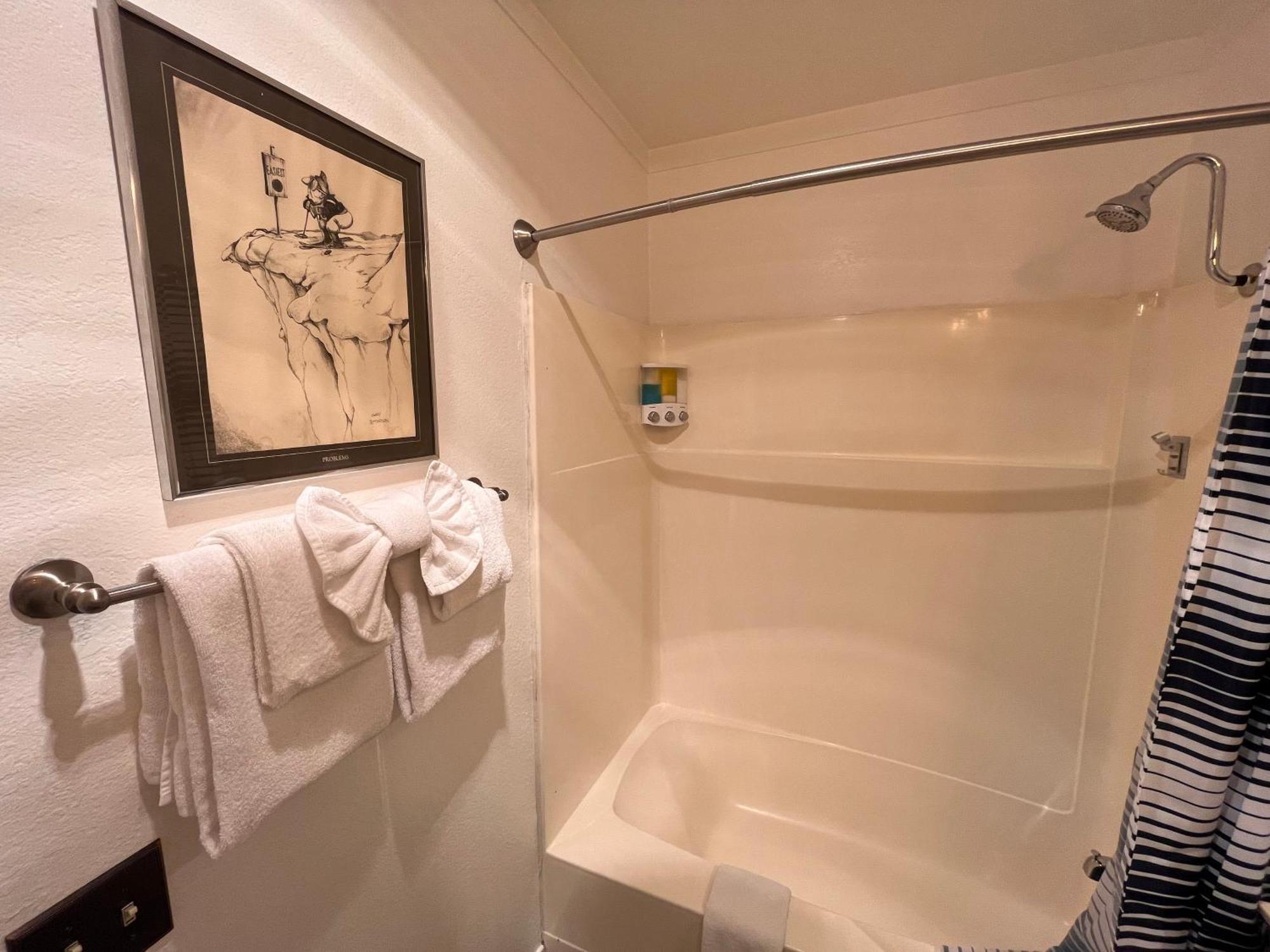 Cozy With Loft At Mammoth & Racquet Club, Hot Tub, Garage, 10 Min Walk To Lifts Appartement *