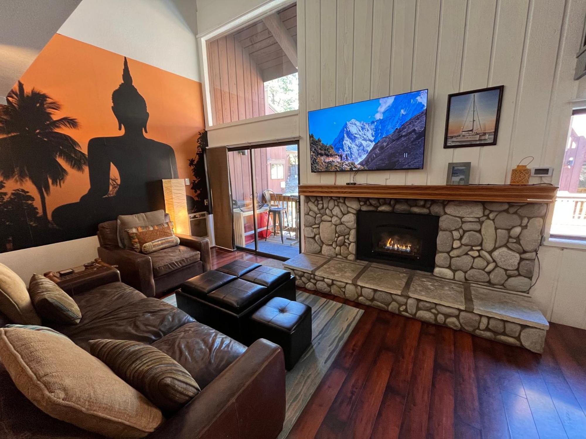 Cozy With Loft At Mammoth & Racquet Club, Hot Tub, Garage, 10 Min Walk To Lifts Apartment