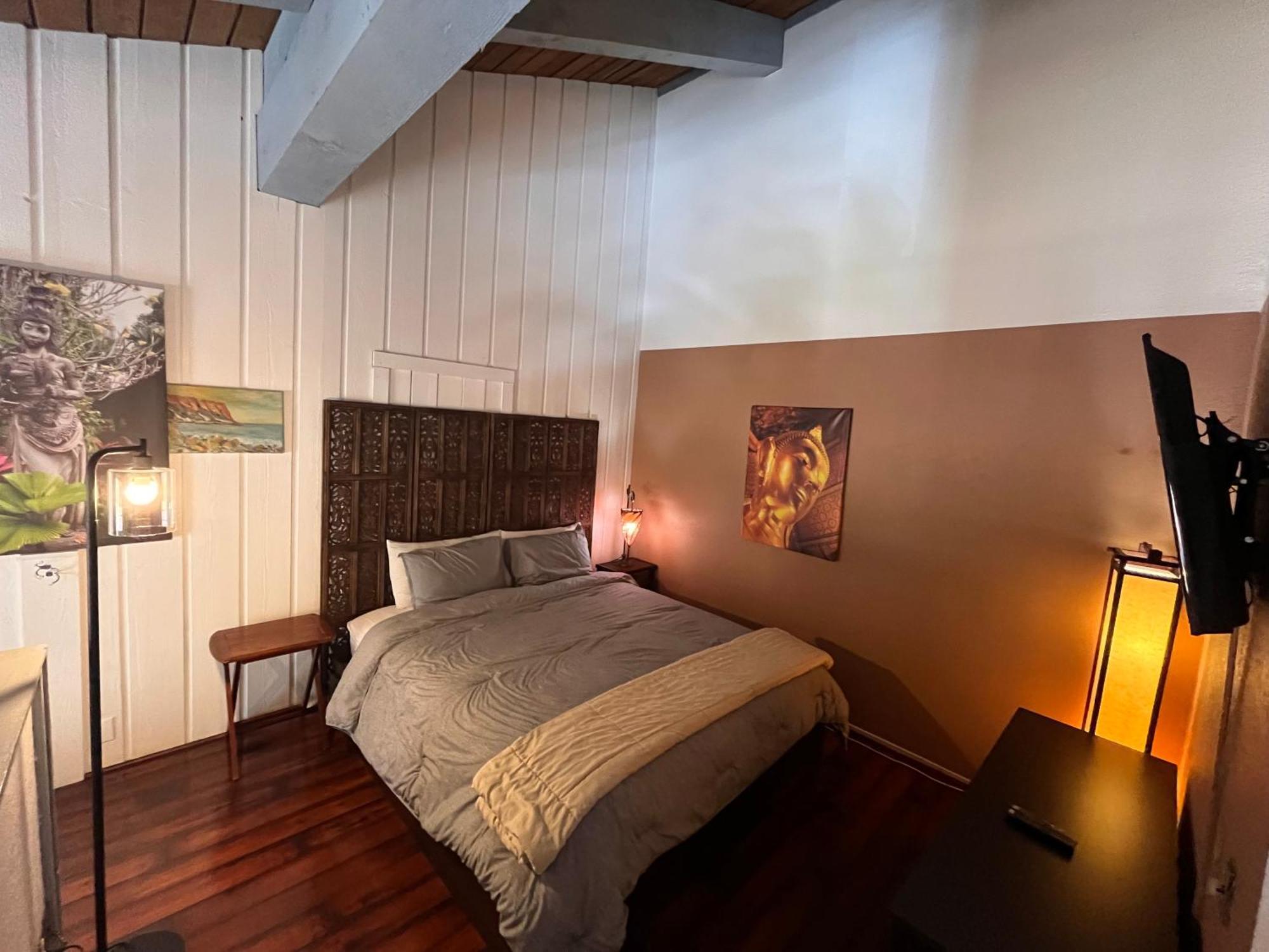 Cozy With Loft At Mammoth & Racquet Club, Hot Tub, Garage, 10 Min Walk To Lifts Apartment *